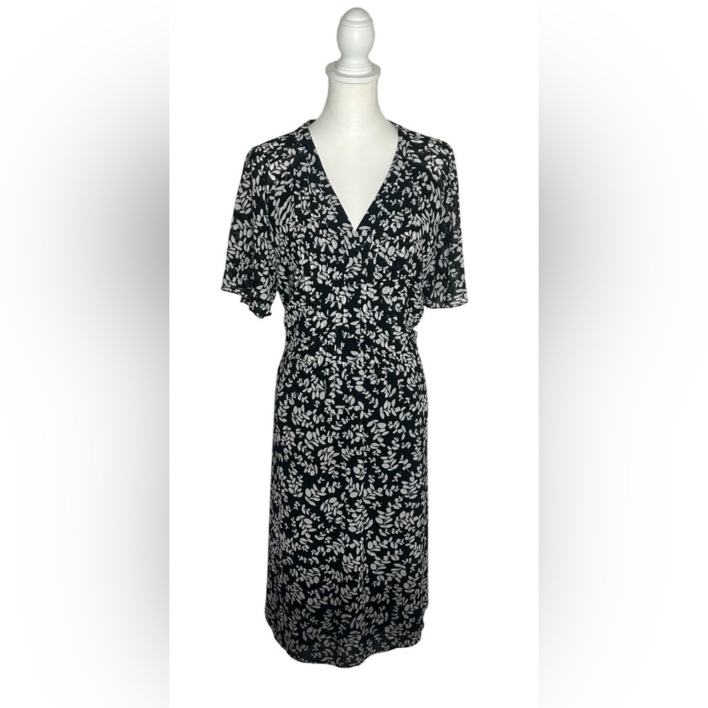 H&M Black & White Botanical Leaf Midi Dress EUC Sz L Monochrome transitional